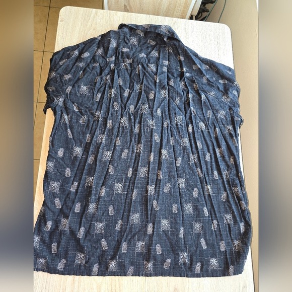 Batik Bay Men's Pineapple Palm Trees Button-Up Shirt XLarge Brown Pattern - Picture 5 of 11